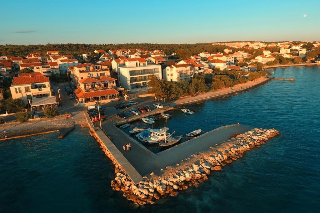 Peaceful Apartment 30 Meters From Sea Zadar Zewnętrze zdjęcie